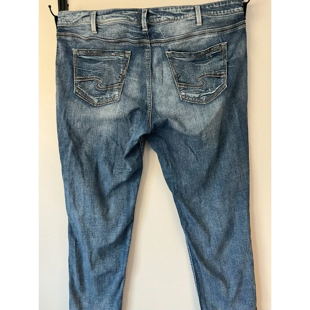 Silver Jeans Co. Sam Relaxed Fit Mid Rise Jeans Women’s Size 18 L27 Dark/Medium - Picture 6 of 7